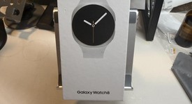 New
													Samsung Galaxy Watch8 - Unlocked, Silver, SM-L325, 40mm, photo 5 of 5
