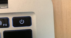 Good
													MacBook Pro 2015 (Retina) - 13" - Silver, 128 GB, 8 GB, photo 2 of 6