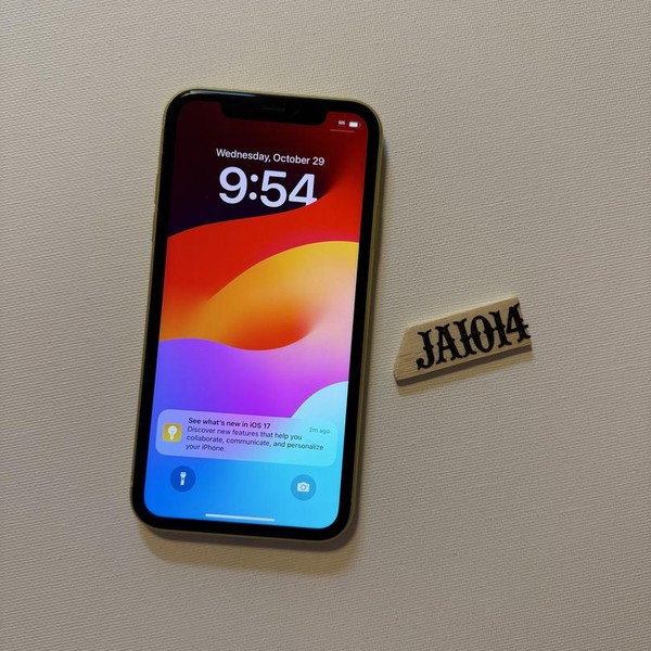 Apple iPhone 11 - Unlocked, 64 GB, Yellow, A2111