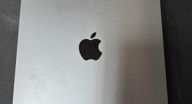 Good
													Apple iPad Air 5th Gen - Unlocked, Gray, 64 GB, A2589, photo 6 of 6