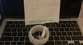 Good
													MacBook Air 2024 (M3) - 13" - Apple M3, Silver, 256 GB, 8 GB, 8-core GPU, photo 2 of 10