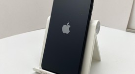 Good
													Apple iPhone SE 3rd Gen 2022 - Unlocked, Midnight, 64 GB, A2595, photo 3 of 7