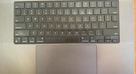 Mint
													MacBook Pro Late 2023 (M3) - 16" - Apple M3 Pro 12-core, Black, 512 GB, 36 GB, 18-core GPU, photo 3 of 14