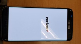 Good
													Samsung Galaxy S7 Edge - Verizon, Blue, 32 GB, SM-G935V, photo 2 of 3