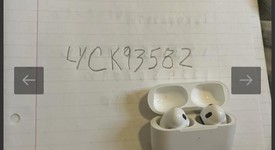 Used
													Apple AirPods Pro 2nd Gen - USB-C, photo 3 of 5