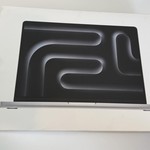 New MacBook Pro 2024 - 14 inch - Apple M4 Pro 14-core, Space Black, 1 TB, 24 GB