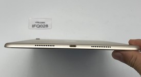 Good
													Apple iPad Pro 10.5" - Wi-Fi, Gold, 512 GB, photo 5 of 9