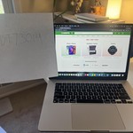 Good MacBook Air 2023 (M2) - 15 inch - 256 GB, Starlight, 8 GB, Apple M2