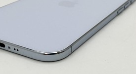 Mint
													Apple iPhone Air - Unlocked, Sky Blue, 256 GB, A3260, photo 5 of 5