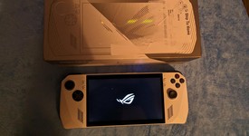 Good
													Asus ROG Ally 7" - Z1 Extreme, White, 512 GB, 16 GB, Ryzen Z1 Extreme, photo 4 of 9