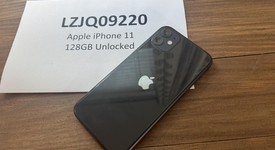 Good
													Apple iPhone 11 - Unlocked, Black, 128 GB, A2111, photo 4 of 4