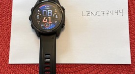 Mint
													Garmin Fenix 8 - Carbon, AMOLED, photo 2 of 10
