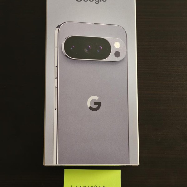 Google Pixel 10 Pro - Unlocked, 256 GB, Moonstone, G4QUR