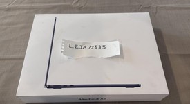 Mint
													MacBook Air 2025 (M4) - 13" - Apple M4, Midnight, 512 GB, 16 GB, photo 1 of 17