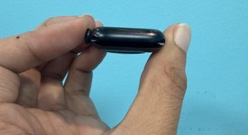 Good
													Apple Watch SE 3rd Gen 40mm - Unlocked, Midnight, A3326 - Cellular, photo 6 of 6