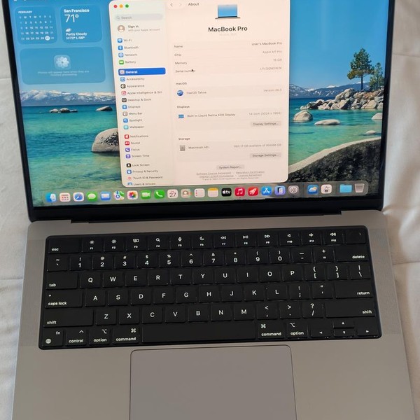 MacBook Pro 2021 - 14 inch - 1 TB, Gray, 16 GB, Apple M1 Pro 10-core
