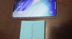 Good
													Apple iPhone 13 - AT&T, Pink, 128 GB, A2482, photo 2 of 6