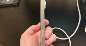 Mint
													Apple iPhone 16 Pro - Unlocked, White, 512 GB, A3083, photo 3 of 9