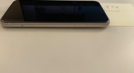 Good
													Apple iPhone 11 - Unlocked, White, 64 GB, A2111, photo 4 of 7