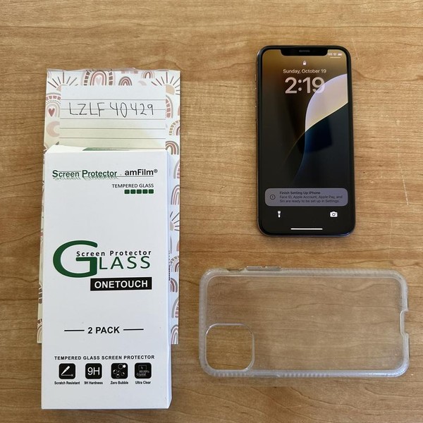 Apple iPhone 11 Pro - Unlocked, 256 GB, Gold, A2160