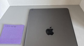 Good
													Apple iPad 7th Gen - Wi-Fi, Gray, 32 GB, A2197, photo 3 of 5