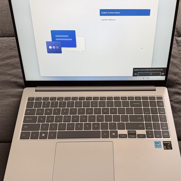 Samsung Galaxy Book4 Edge - 512 GB, Sapphire, 16 GB, 15.6 inch