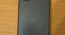 Fair
													Apple iPhone 11 Pro Max - Unlocked, Green, 64 GB, A2161, photo 2 of 7