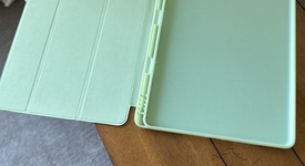 Good
													Apple iPad 7th Gen - Wi-Fi, Gold, 32 GB, A2197, photo 4 of 11