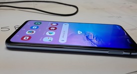 Good
													Samsung Galaxy S10e - Verizon, Blue, 128 GB, 6 GB, SM-G970U, photo 3 of 13