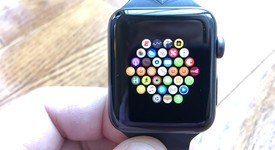 Good
													Apple Watch Series 3 42mm - Unlocked, Gray, A1861, Aluminum, photo 2 of 8