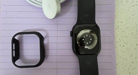 Mint
													Apple Watch Series 10 42mm - AT&T, Black, A3001 - Cellular, Aluminum, photo 2 of 10