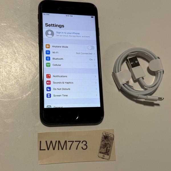 Apple iPhone SE 2nd Gen 2020 - Unlocked, 64 GB, Black, A2275