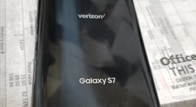 Good
													Samsung Galaxy S7 - Verizon, Black, 32 GB, SM-G930V, photo 3 of 3