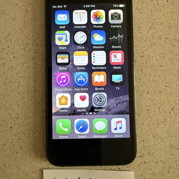 Apple iPhone 5 - Unlocked, 16 GB, Black, A1429