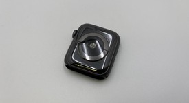 Fair
													Apple Watch Series 4 40mm - Unlocked, Gray, A1975 - Cellular, Aluminum, photo 4 of 5
