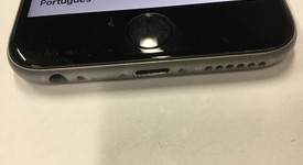 Good
													Apple iPhone 6S - Unlocked, Grey, 16 GB, A1633, photo 3 of 10