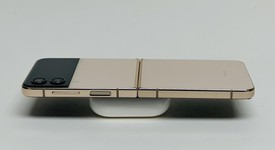 Mint
													Samsung Galaxy Z Flip4 5G - AT&T, Rose Gold, 128 GB, 8 GB, SM-F721U, photo 4 of 10