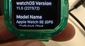 Mint
													Apple Watch SE 2nd Gen 44mm - Unlocked, Starlight, A2727 - Cellular, Aluminum, photo 2 of 26