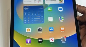 Good
													Apple iPad 9th Gen - Unlocked, Silver, 256 GB, A2603, photo 1 of 11