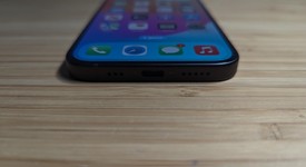 Mint
													Apple iPhone 15 - Unlocked, Black, 128 GB, A2846, photo 3 of 9