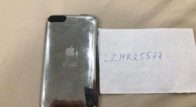 Good
													Apple iPod Touch 2nd Gen - Wi-Fi, Black, 8 GB, photo 5 of 5