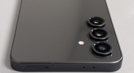 Good
													Samsung Galaxy S24 FE - Spectrum, Graphite, 128 GB, SM-S721U, photo 5 of 8