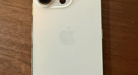 Fair
													Apple iPhone 14 Pro - Unlocked, Gold, 128 GB, A2650, photo 4 of 9