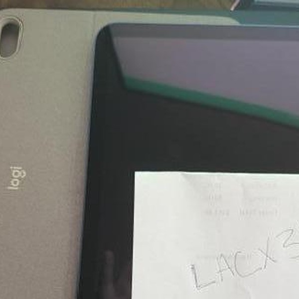 Apple iPad 10th Gen - Wi-Fi, 64 GB, Blue, A2696