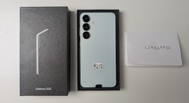 Mint
													Samsung Galaxy S25 - AT&T, Mint, 128 GB, 12 GB, SM-S931U, photo 1 of 6