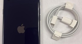 Mint
													Apple iPhone SE 3rd Gen 2022 - Unlocked, Midnight, 64 GB, A2595, photo 1 of 9