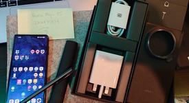 Mint
													Honor Magic V5 - Unlocked Non-US, Black, 512 GB, 16 GB, photo 2 of 28