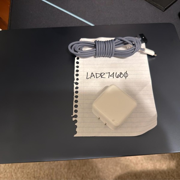 MacBook Air 2024 (M3) - 15 inch - 512 GB, Midnight, 16 GB, Apple M3, 10-core GPU