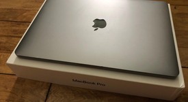 Good
													MacBook Pro 2016 (No Touch Bar) - 13" - Gray, 256 GB, 8 GB, photo 1 of 7