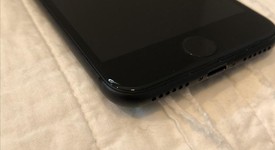 Mint
													Apple iPhone 7 - Sprint, Black, 32 GB, A1660, photo 5 of 13